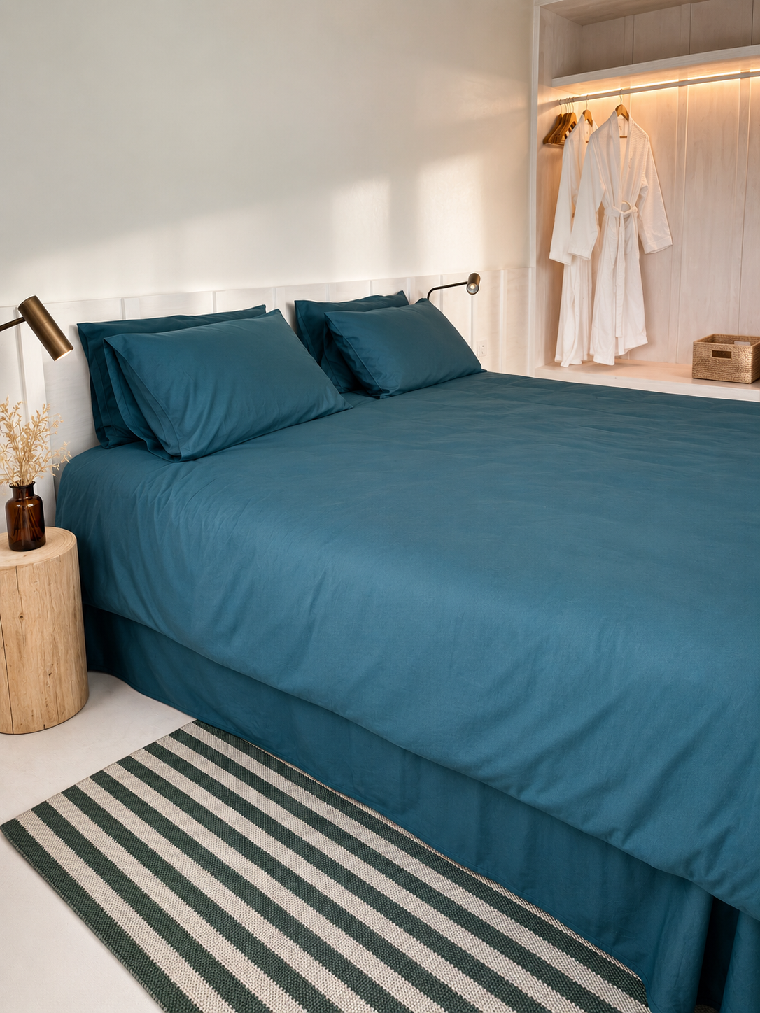 Transformative teal sheet set
