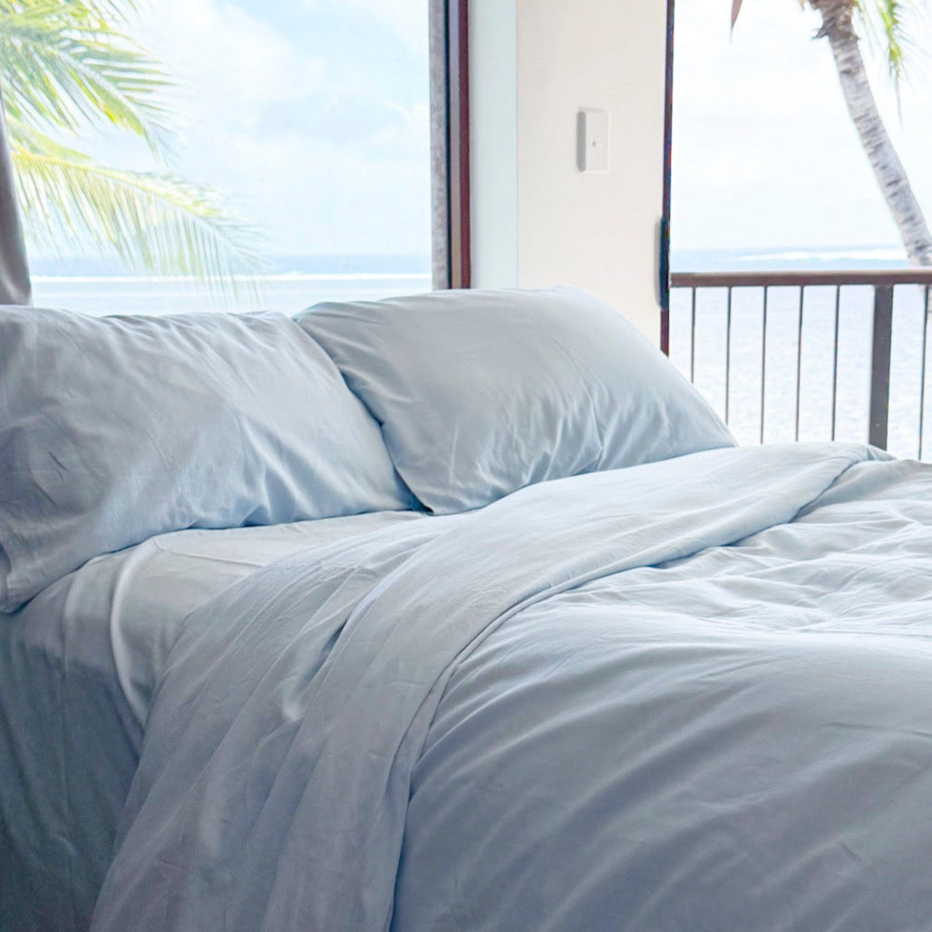 Blue aura duvet set