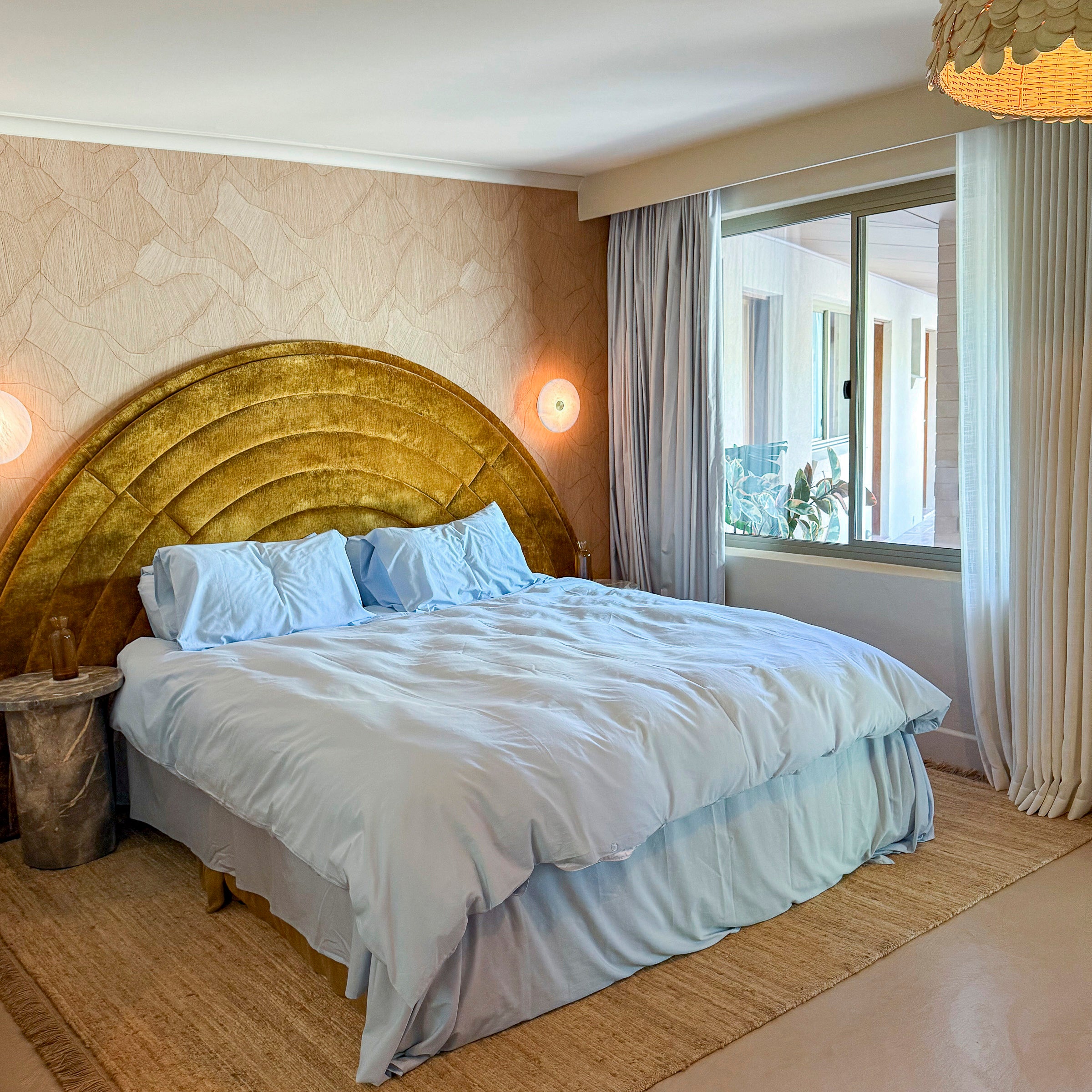 Product Gallery Image