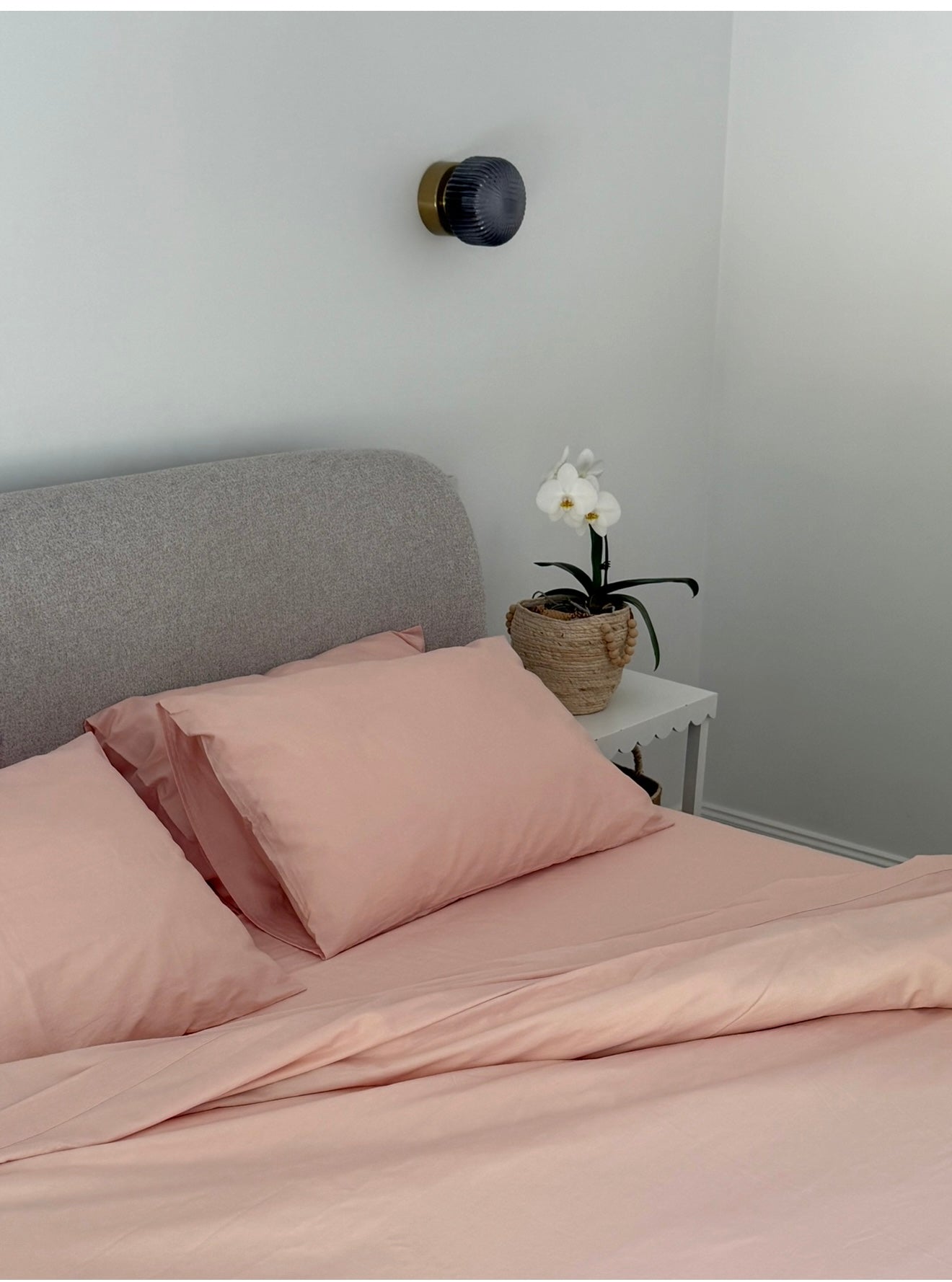 Transcendent Pink Fitted sheet