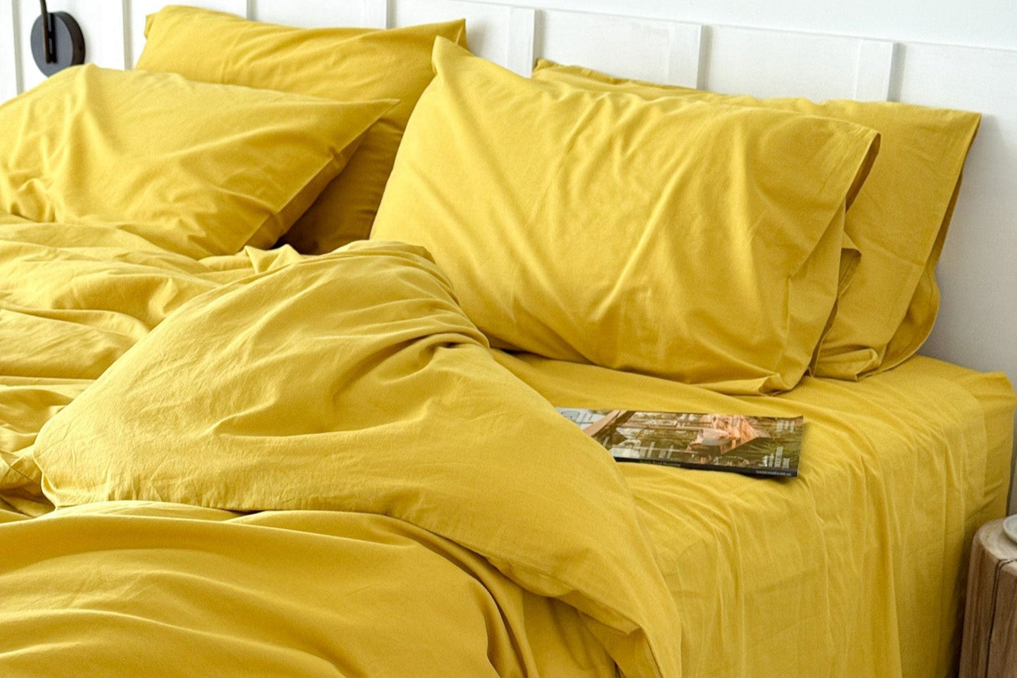 Amber haze bed set